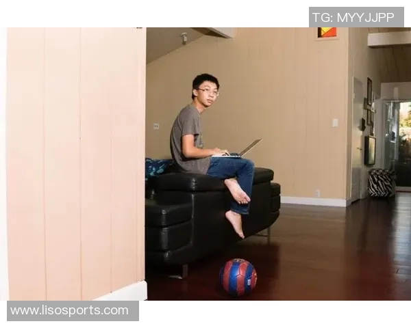 成都极限运动队力量争议引发热议运动员表现与训练方式的深度探讨 成都极限运动队力量争议引发热议运动员表现与训练方式的深度探讨