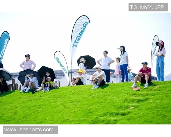 深圳网球队阵地战革新探索:提升竞技水平与团队协作的新策略 深圳网球队阵地战革新探索:提升竞技水平与团队协作的新策略